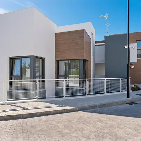 Casa Hermano - Private Pool Penthouse 마르베야