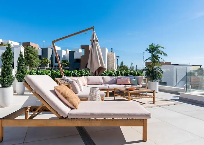 Casa Hermano - Private Pool Penthouse شقة ماربيا