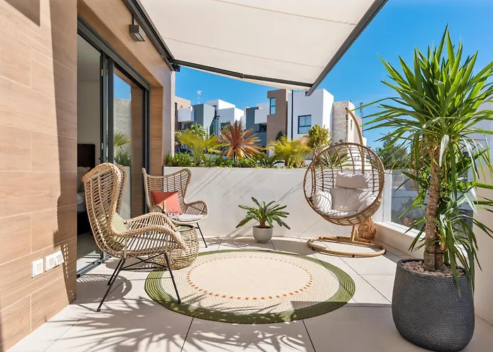 Casa Hermano - Private Pool Penthouse شقة *