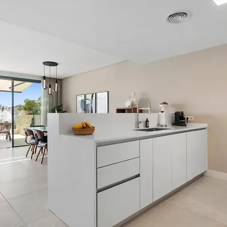 Casa Hermano - Private Pool Penthouse * Μαρμπέλλα